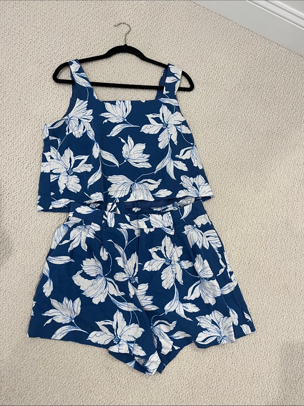 GAP Navy Floral Tank & Shorts Set - Stylish Summer Bottoms